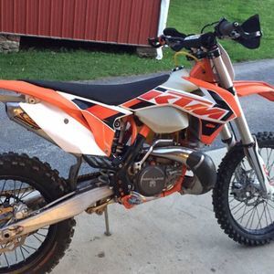 Meet your Posher, Travis